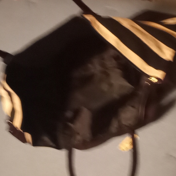 Victoria's Secret huge expandable bag - Picture 5 of 8